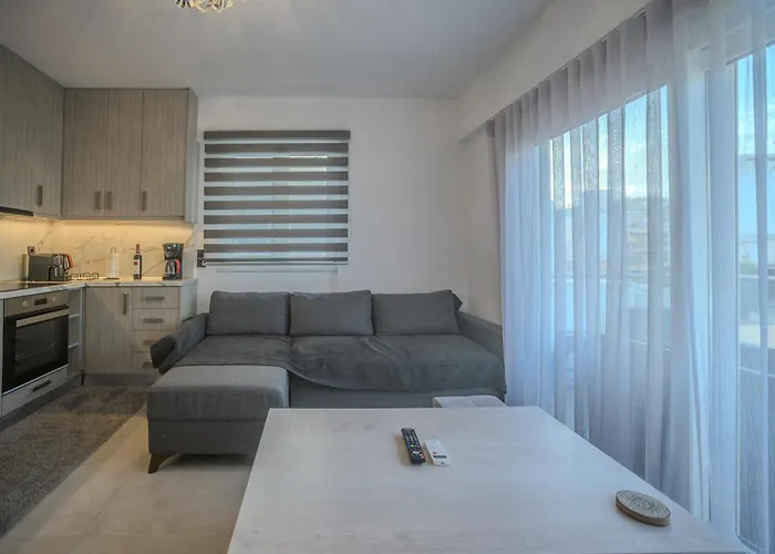 Irene Lux Apartment *