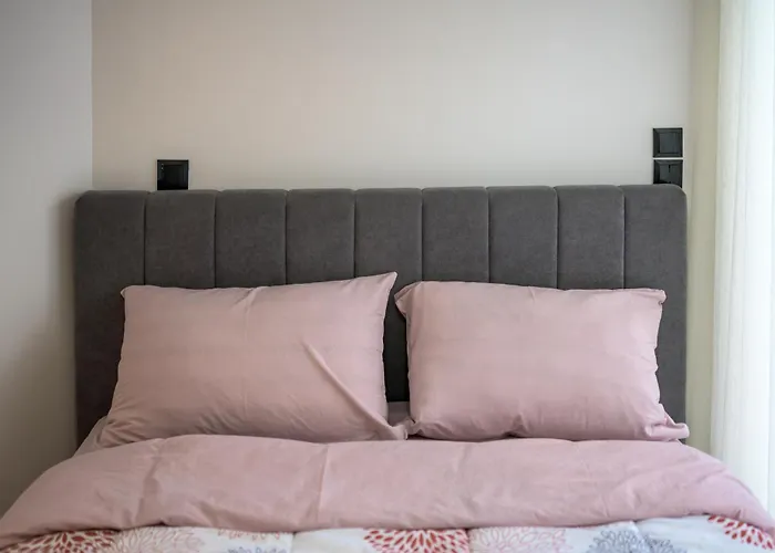 Irene Lux * Loutráki